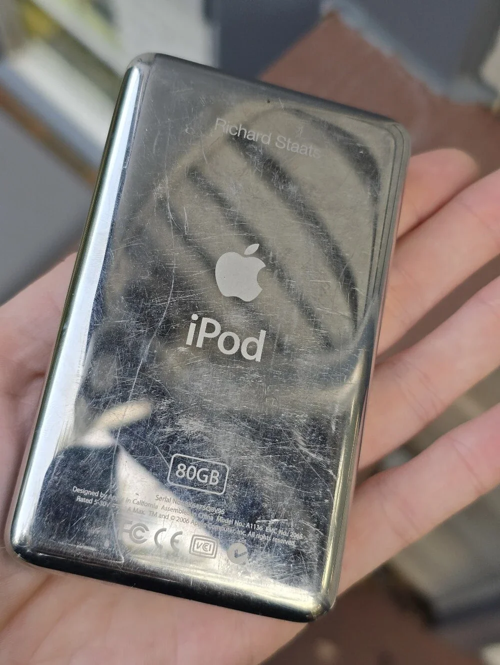 Apple iPod classic 6th Gen Gray 160 gb ipod shuffle + 5th gen ipod 80 gb READ
